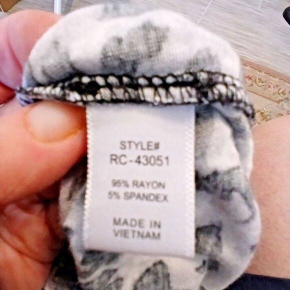 Zenana Leopard Cardigan XL, This is Boho Casual Modest and Retro. - Picture 7 of 7